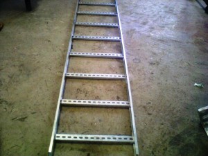GI LADDER TYPE CABLE TRAY   